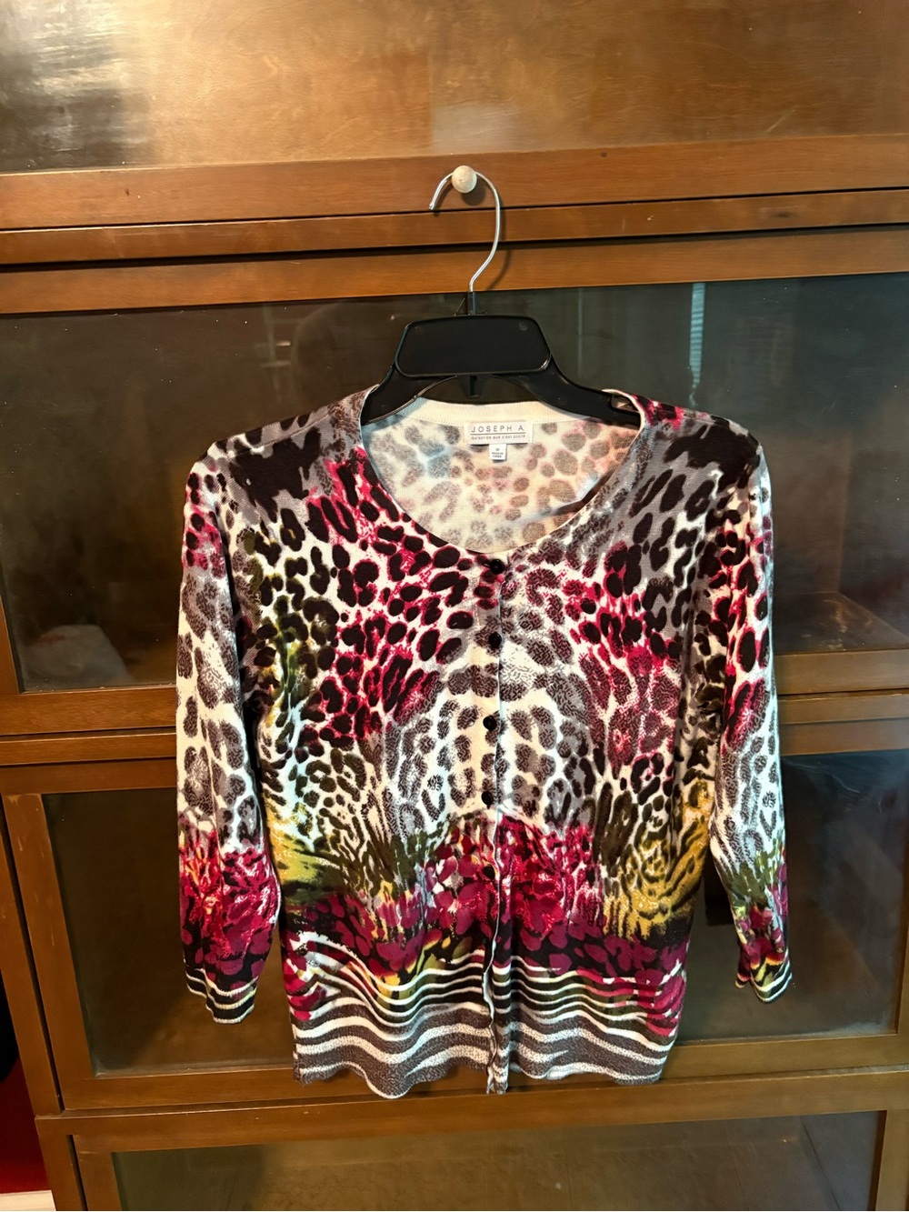 Joseph A Multicolor Animal Print Button-Front Top